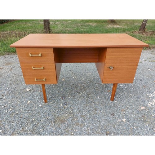 Bureau Vintage des Années 70 + Chaise