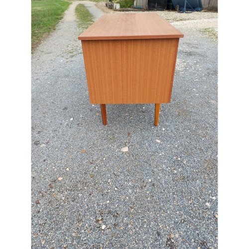 Bureau Vintage des Années 70 + Chaise