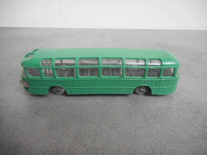 BUS AUTOCAR SAVIEM SC1 NOREV N528