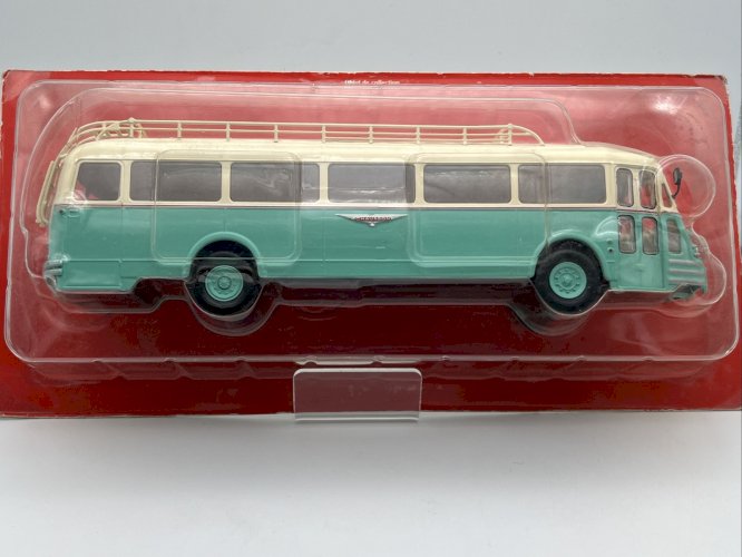 Bus Chausson Nez de cochon  1/43 Ixo Altaya