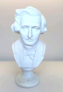 Buste ancien en biscuit – signé Ganel – marque bleue – fin XIXe / début XXe – 20