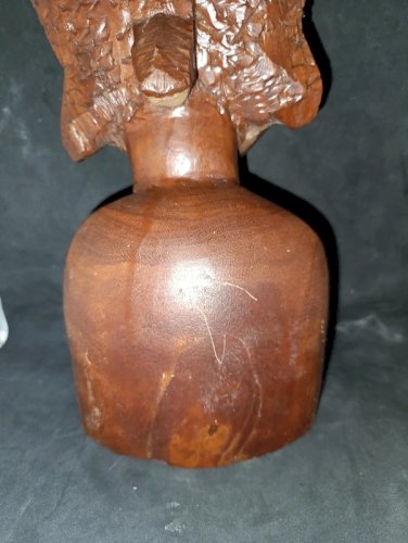 buste de femme africaine en bois sculptée en bon etat