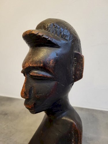 BUSTE EN BOIS AFRICAIN ANCIEN