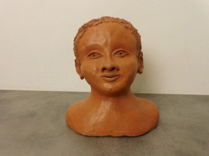 BUSTE EN TERRE CUITE D'ENFANT MTH MARIE MELLA N° 2