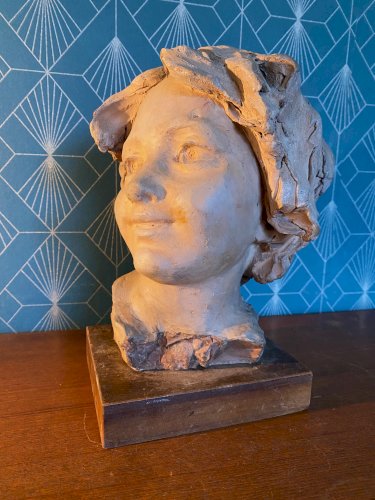 Buste en terre cuite XIXème. Etude d'un visage d'enfant attribué à Carpeaux.