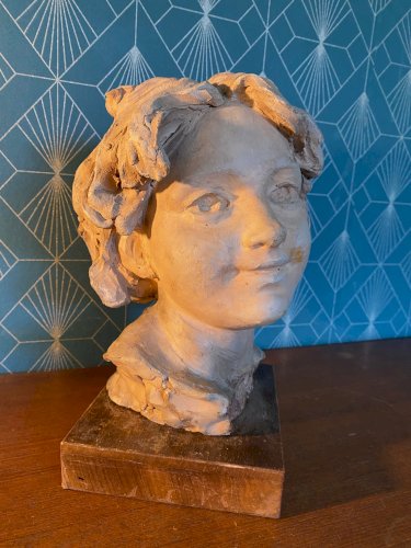 Buste en terre cuite XIXème. Etude d'un visage d'enfant attribué à Carpeaux.