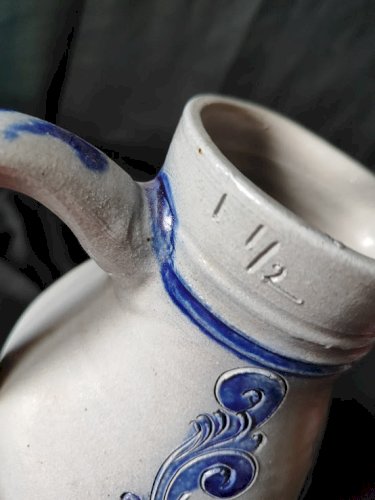   C neuf !  2 pichets /1 litres  Betschdorf /krumeich et Reunning fils 