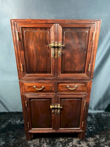 Cabinet de mariage Chine 1930 en hongmu massif Chinese Wedding Cabinet