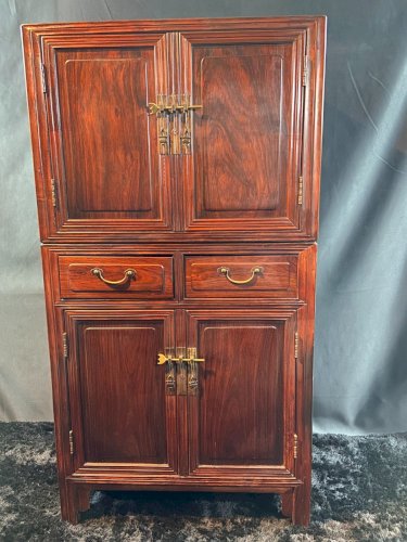 Cabinet de mariage Chine 1930 en hongmu massif Chinese Wedding Cabinet