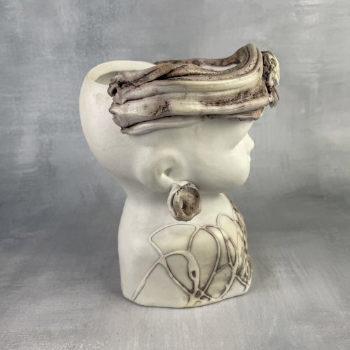 Cache pot buste tête enfant bébé par Philippe LEGER en porcelaine biscuit