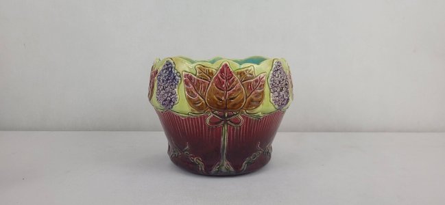 Art Nouveau ceramic cache-pot