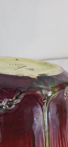 Cache-pot en barbotine Art Nouveau