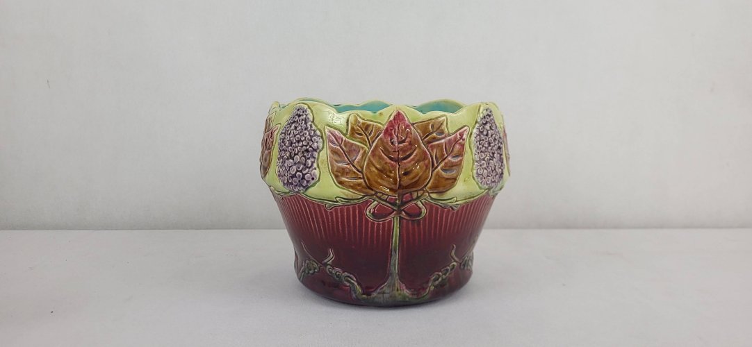 Cache Pot en barbotine Art Nouveau
