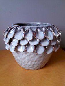 Ceramic planter