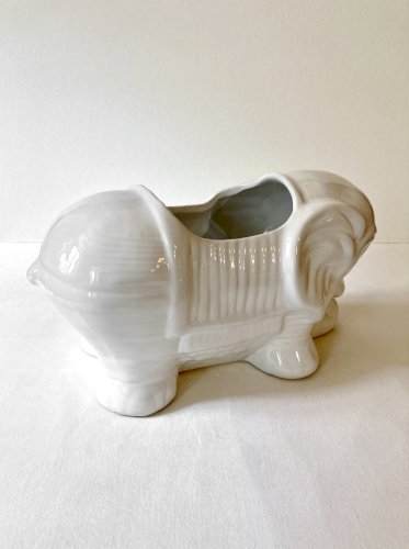 Cache-pot / jardinière éléphant en céramique