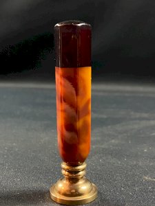 Blank seal stamp in amber-colored agate and onyx