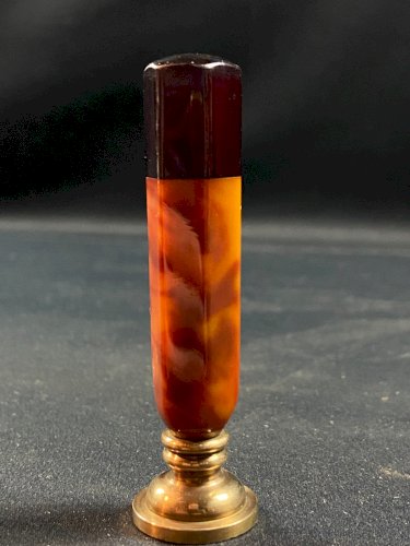 Cachet vierge sceau en agate couleur ambre et onyx
