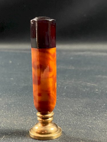 Cachet vierge sceau en agate couleur ambre et onyx