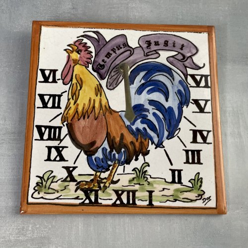 Cadran solaire coq tempus fugit carreau de céramique signé Dor 15 x 15cm