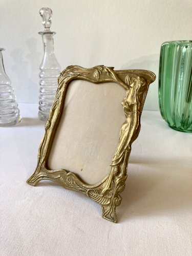 Cadre art nouveau en laiton