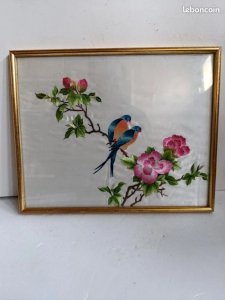 frame embroidery on silk with a decoration of Japanese birds in good condition