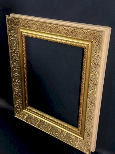 Cadre en bois doré à décor de rinceaux style Louis XIV Régence Louis XV