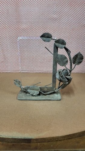 CADRE EN FER FORGE ET VERRE ART DECO