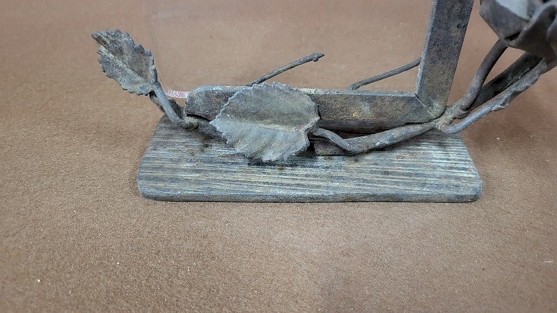 CADRE EN FER FORGE ET VERRE ART DECO