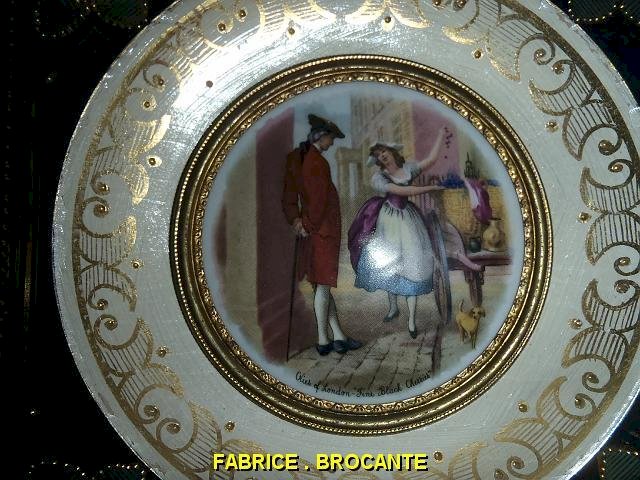 CADRE EN PORCELAINE PEINTE CRIES OF LONDON FINE BLACK CHERRIES