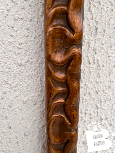 Cadre en relief viel or