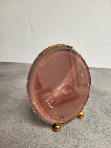 CADRE MEDAILLON EN VERRE BISEAUTE A POSER OU A PENDRE