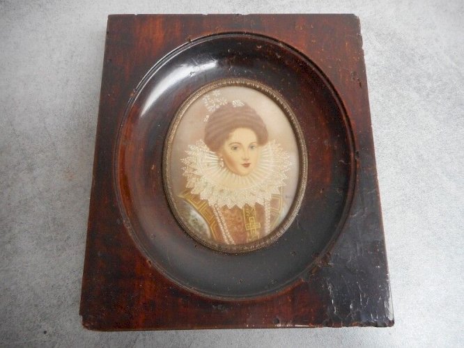 CADRE MINIATURE ANCIEN ELISABETH DE FRANCE