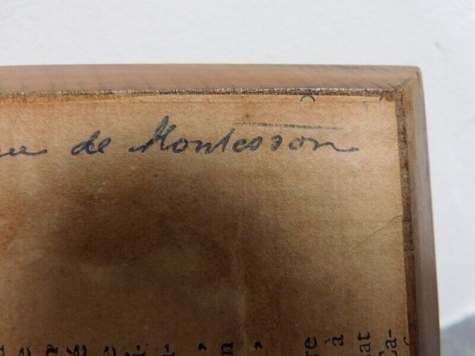 CADRE MINIATURE MADAME DE MONTESSON SIGNE ET SUR SUPPORT PRECIEUX N°20