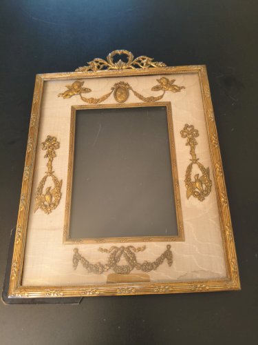 Cadre Napoléon lll bronze doré 