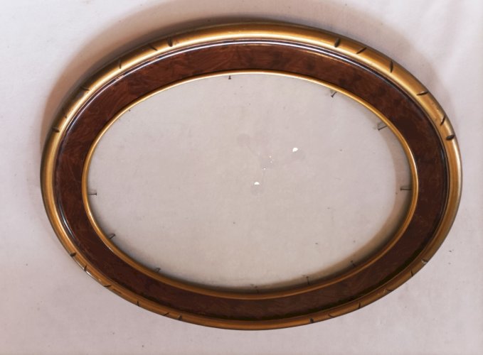 Cadre ovale en bois laqué et doré + vitre - Art déco - feuillure 39,8 x 29,8 cm