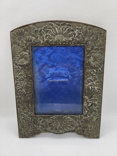 CADRE PHOTO EN METAL ARGENTE ANCIEN