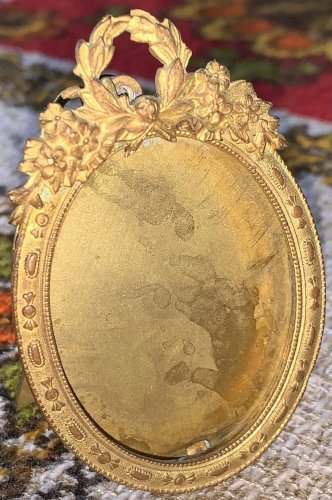 cadre porte photo miniature de style Louis XVI laiton doré XIXe