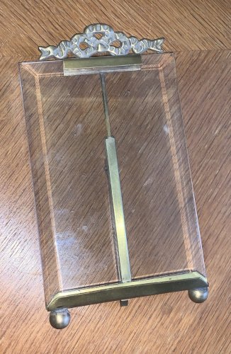 Cadre porte photo XIXe verre biseauté laiton noeul Louis XVI