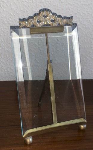 Cadre porte photo XIXe verre biseauté laiton noeul Louis XVI