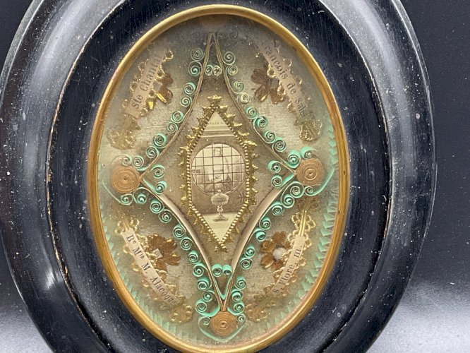 Cadre Reliquaire , 4 reliques  Saint FLORE , ST CHANTAL ,ST ALACOQUE,ST SALES