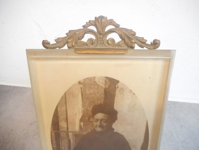 CADRE SUR PIED EN VERRE BIZEAUTE