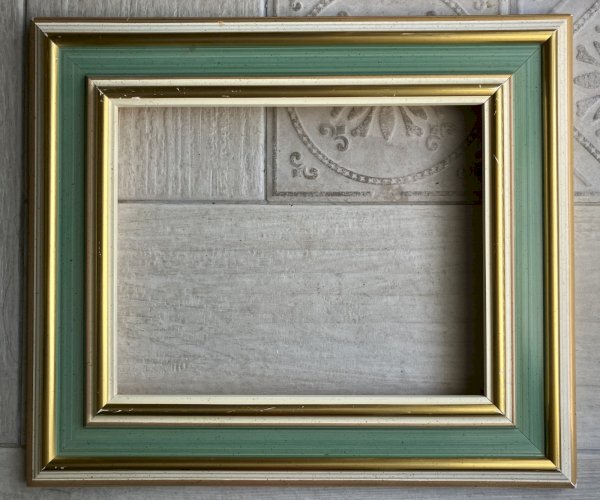 cadre tableau vert et or feuillure 30x24 cm