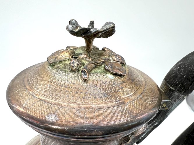 Cafetière ancienne XIXe Odiot & Bayol – métal argenté, anse bois, décor floral