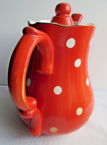 Cafetière céramique rouge à pois blancs Utzschneider & Cie, comme Sarreguemines