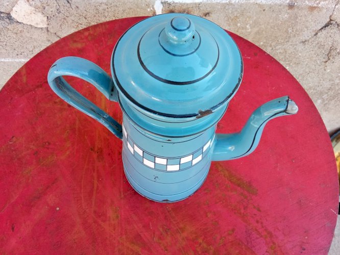 cafetière émaillée ancienne
