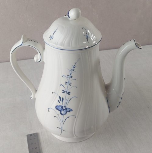 Cafetière / théière, décor Vieux Luxembourg, en céramique de Villeroy & Boch ^