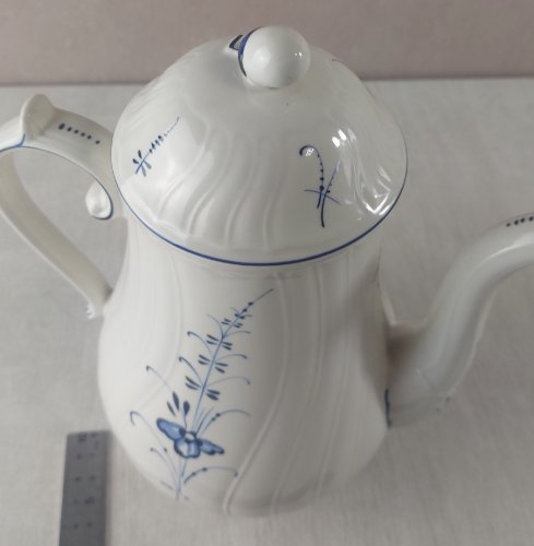 Cafetière / théière, décor Vieux Luxembourg, en céramique de Villeroy & Boch ^
