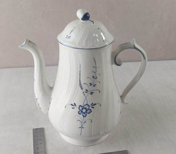 Cafetière / théière, décor Vieux Luxembourg, en céramique de Villeroy & Boch ^