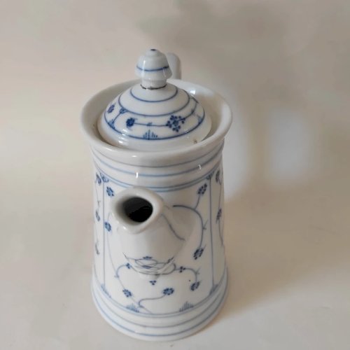 Cafetière, verseuse en porcelaine Allemande, Blu Saks, Copenhague