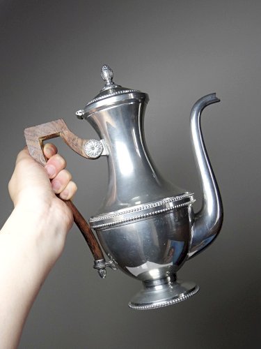 Cafetière vintage Etain du Manoir France, années 60-80 poignée bois